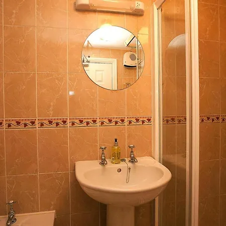 Holiday Flat - Eir02102d-p * Clifden
